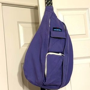 Kavi crossbody. Cotton material.